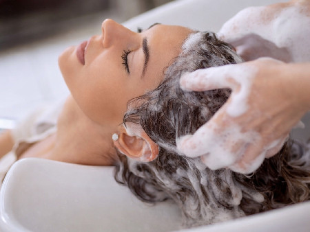 Vlasový wellness – regenerace vlasů